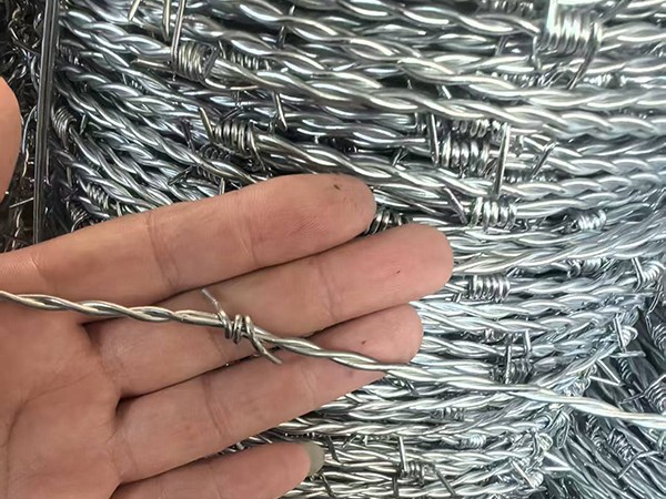镀锌刺绳